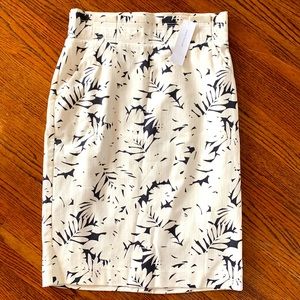 White and Black Patterned Pointe Skirt